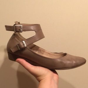 Restricted Beige Ankle Strap Flats Women’s 8.5